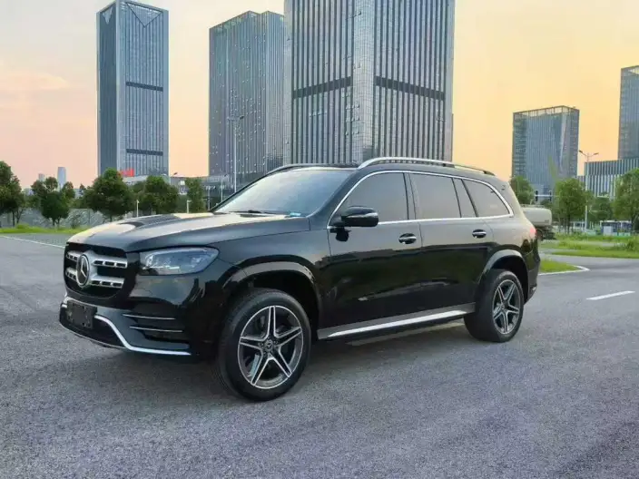 Mercedes-Benz GLS 2023 Model GLS 450 4MATIC Fashion Model – фото 1
