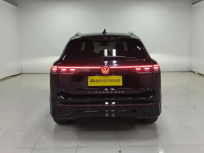 Volkswagen Tiguan L 2024 Model Pro 330TSI 2WD R-Line Smart collar Edition – фото 6