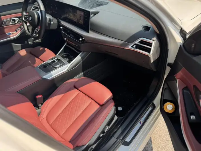 BMW 3 Series 2025 Model 330Li M Sports Night Set – фото 9