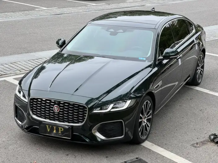 Jaguar XFL 2023 Model 2.0T P250 2WD Exclusive Deluxe Edition