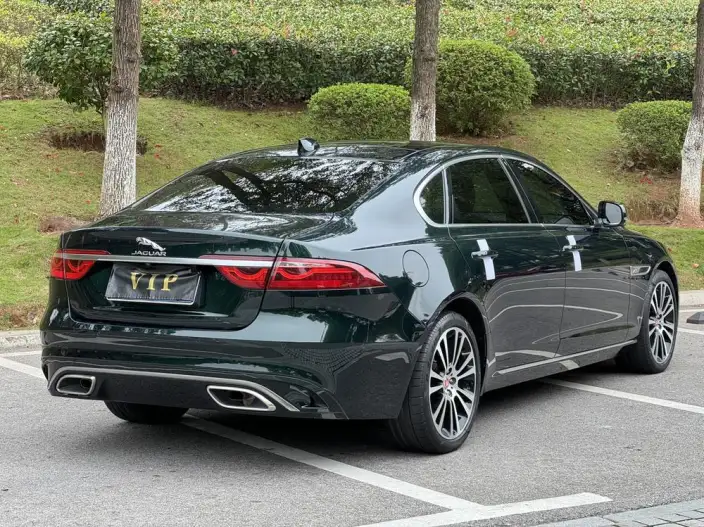 Jaguar XFL 2023 Model 2.0T P250 2WD Exclusive Deluxe Edition – фото 6