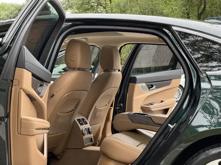 Jaguar XFL 2023 Model 2.0T P250 2WD Exclusive Deluxe Edition – фото 10