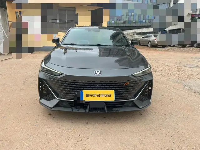 Changan UNI-V 2022 Model 1.5T Smart Pilot Model