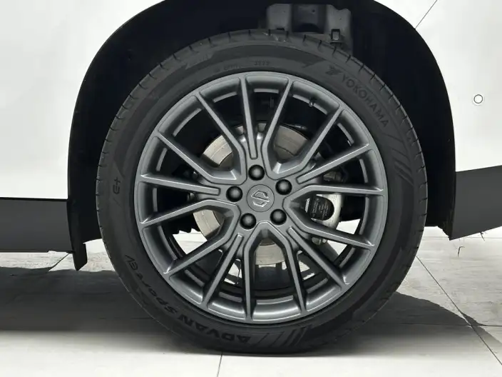 Leapmotor C10 2026 Model EV Edition 605 Yuexiang Edition – фото 9