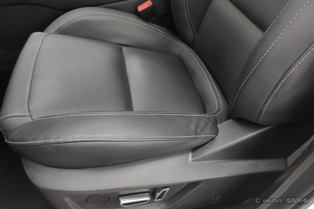 Chery Tiggo 8 Модель 2018 года 1.5TCI Manual Prestige 5 seat – фото 18