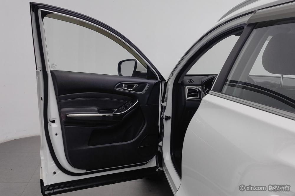 Chery Tiggo 8 Модель 2018 года 1.5TCI Manual Prestige 5 seat – фото 21