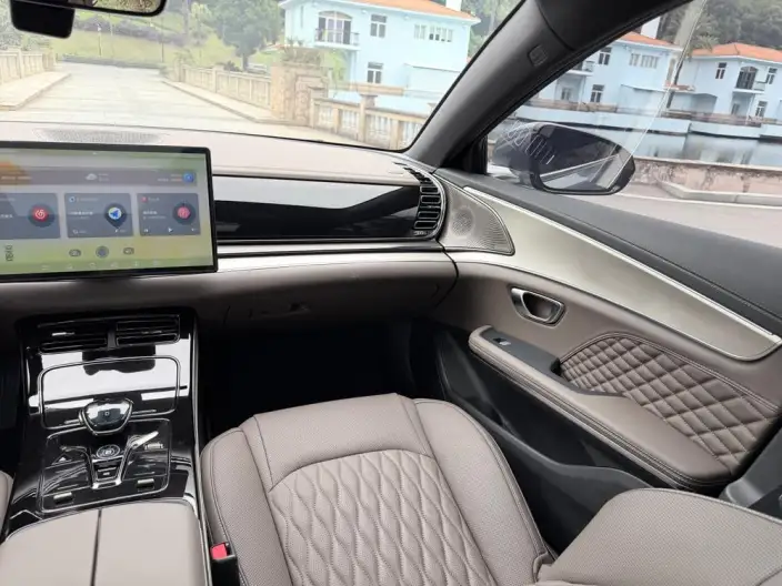 BYD Han EV 2023 Model Champion Edition 605KM Noble Model – фото 7