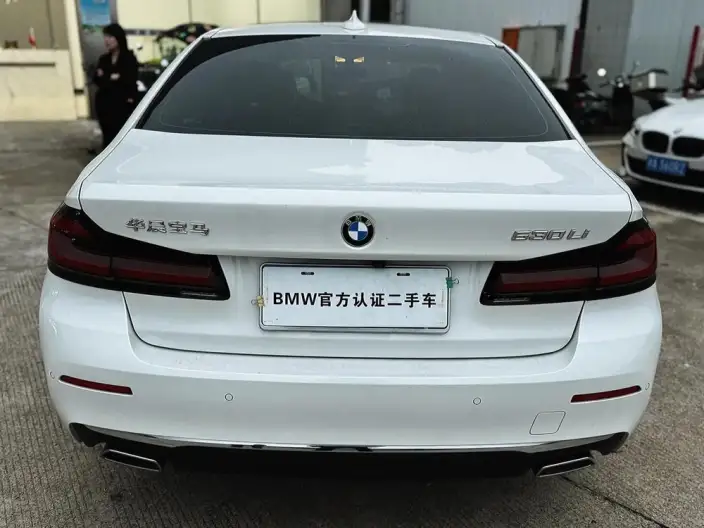 BMW 5 Series 2023 Model 530Li Leading Model Luxury Set – фото 5