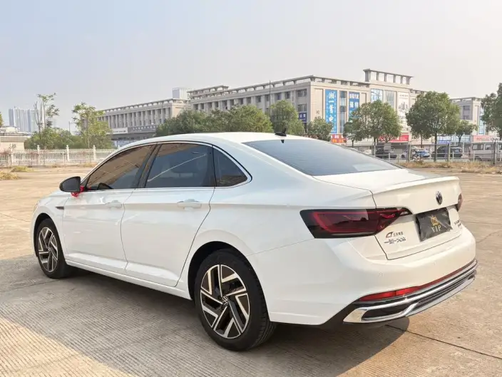 Volkswagen Sagitar 2024 Model 300TSI DSG Beyond Edition – фото 4