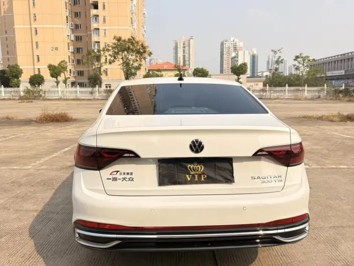 Volkswagen Sagitar 2024 Model 300TSI DSG Beyond Edition – фото 5
