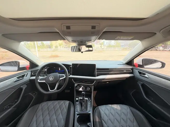 Volkswagen Sagitar 2024 Model 300TSI DSG Beyond Edition – фото 7