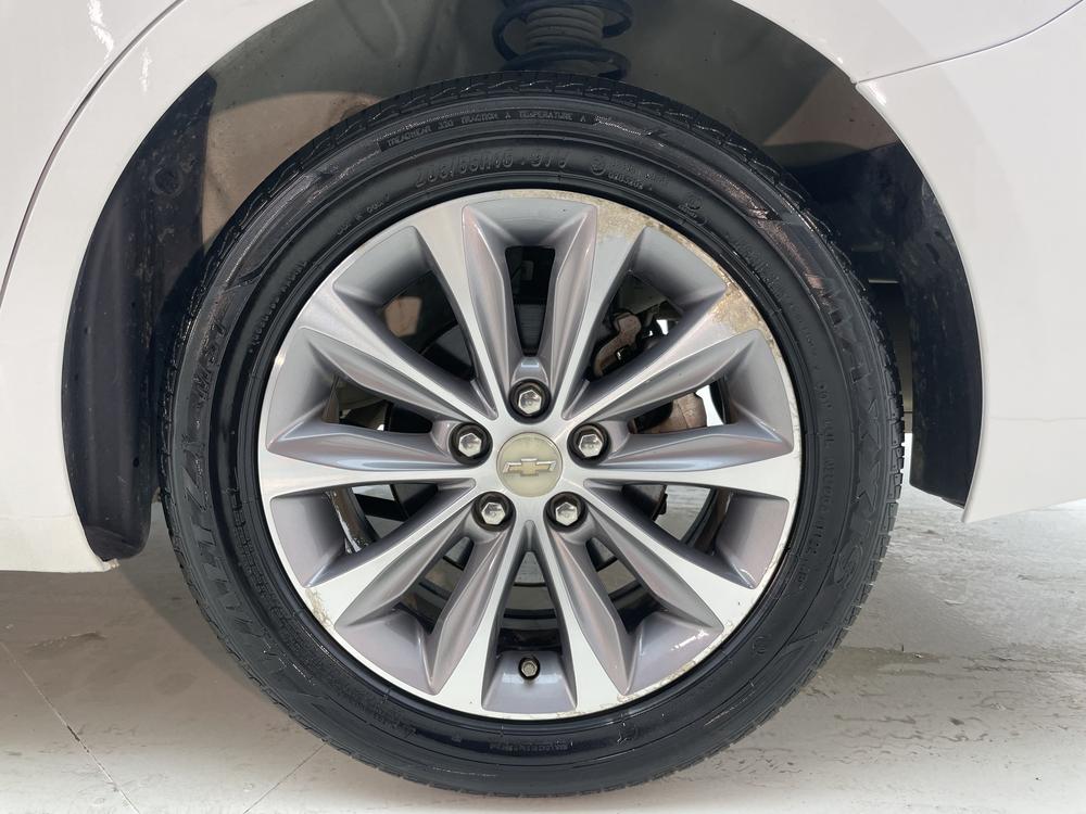 Chevrolet Corolla 2022 320 Automatic Enjoy Sunroof – фото 9
