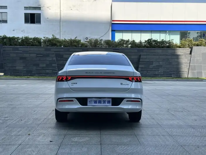 Qin Plus EV 2023 Model Champion Edition 420KM Leading Model – фото 5