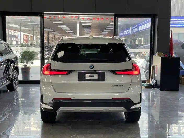 BMW X1 2023 Model sDrive20Li X Design Set – фото 5