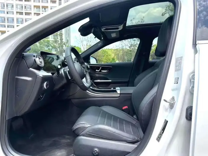 Mercedes-Benz C-Class 2025 Model C 260 L Sports Edition – фото 8