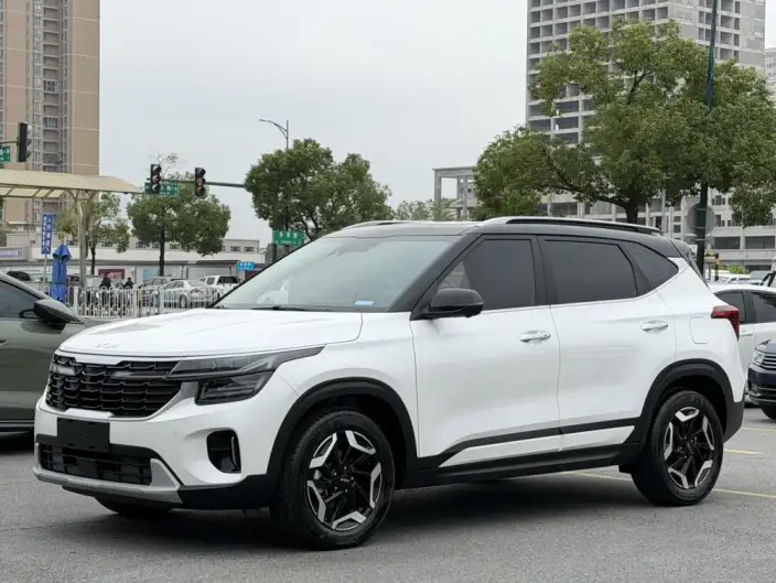 Kia Seltos 2023 Model 1.5L IVT Premium Edition