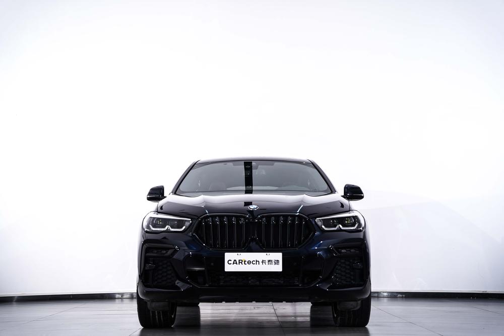 BMW X6 2022 Modi f ied xDrive30i M Sport Package