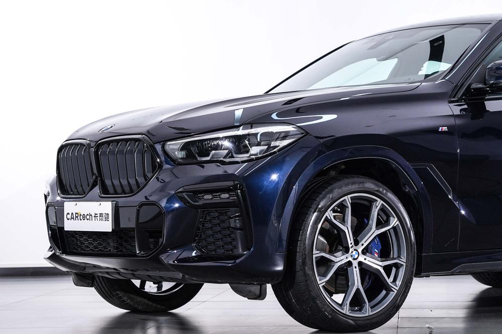 BMW X6 2022 Modi f ied xDrive30i M Sport Package – фото 13