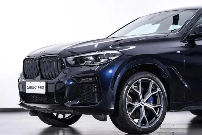 BMW X6 2022 Model Facelift xDrive30i M Sports Set – фото 13