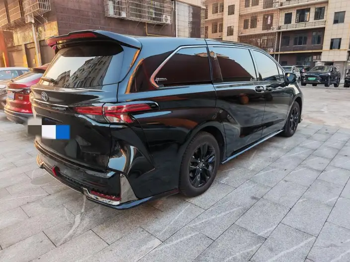 Toyota Sienna 2027 Model Hybrid 2.5L Comfort Edition – фото 2