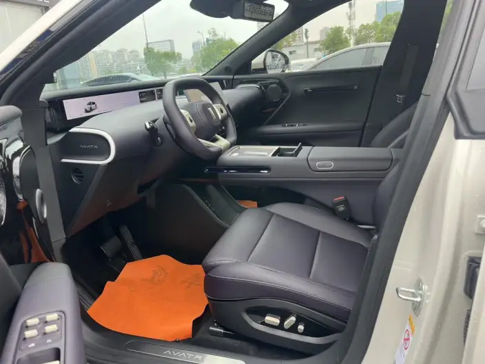Avatr 07 L 2027 Model Max+ EV Edition – фото 8