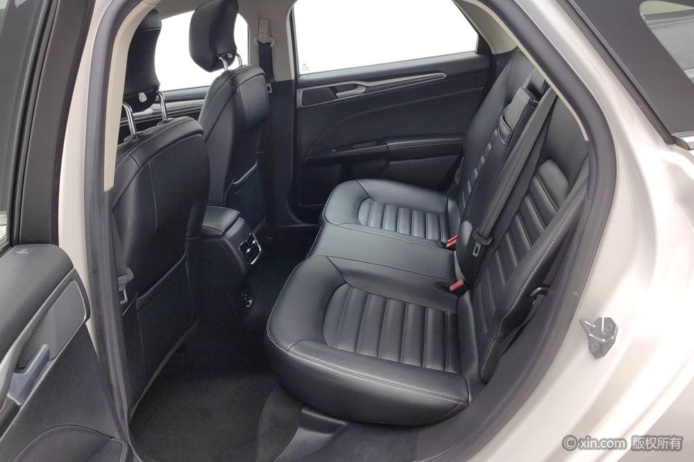 Ford Mondeo 2020 EcoBoost 180 Fashion – фото 18