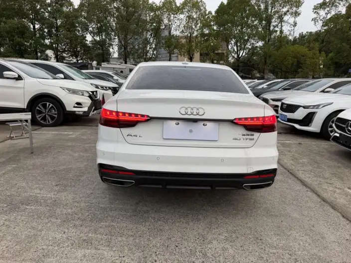 Audi A4 L 2024 Model 40 TFSI Luxury Dynamic Model – фото 5