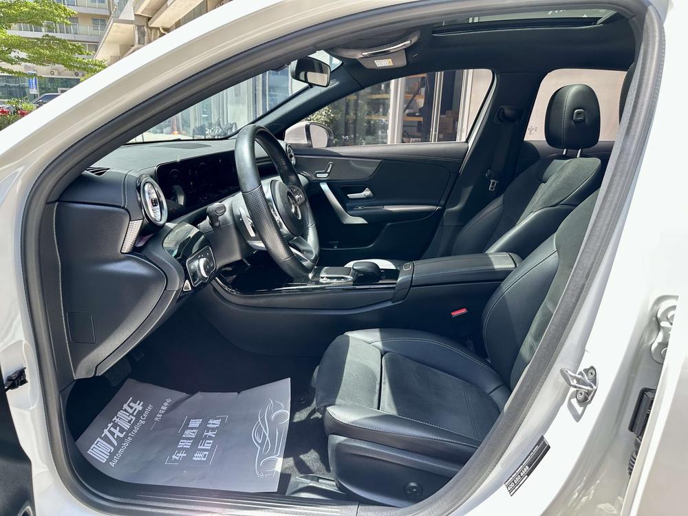 Mercedes-Benz A-Class 2022 A 200 L Sport Sedan Style – фото 11