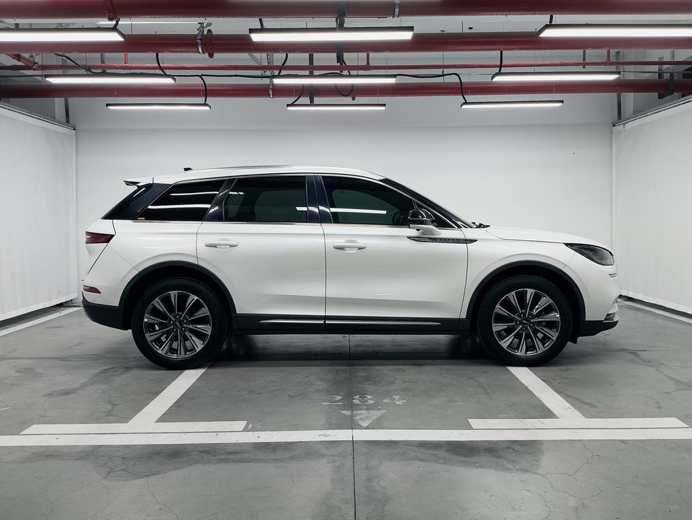 Lincoln Corsair 2022 2.0T 2WD Premium Elegant – фото 8