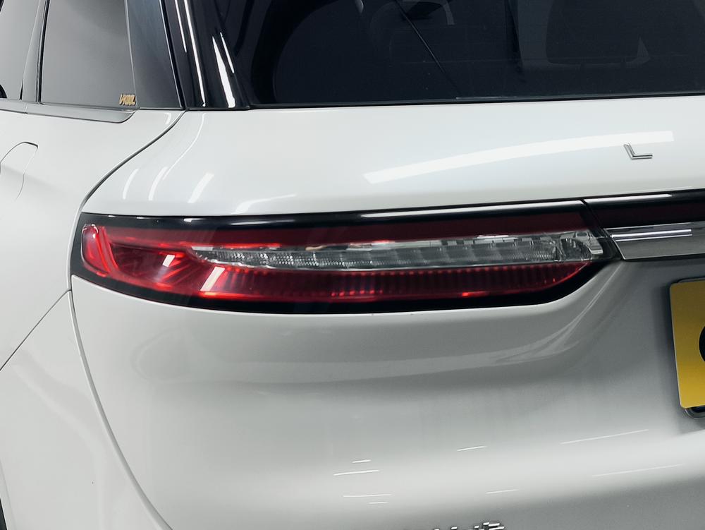 Lincoln Corsair 2022 2.0T 2WD Premium Elegant – фото 13