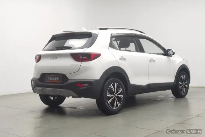 Kia Stonic 2021 Model 1.4L CVT Fun Xiang Edition