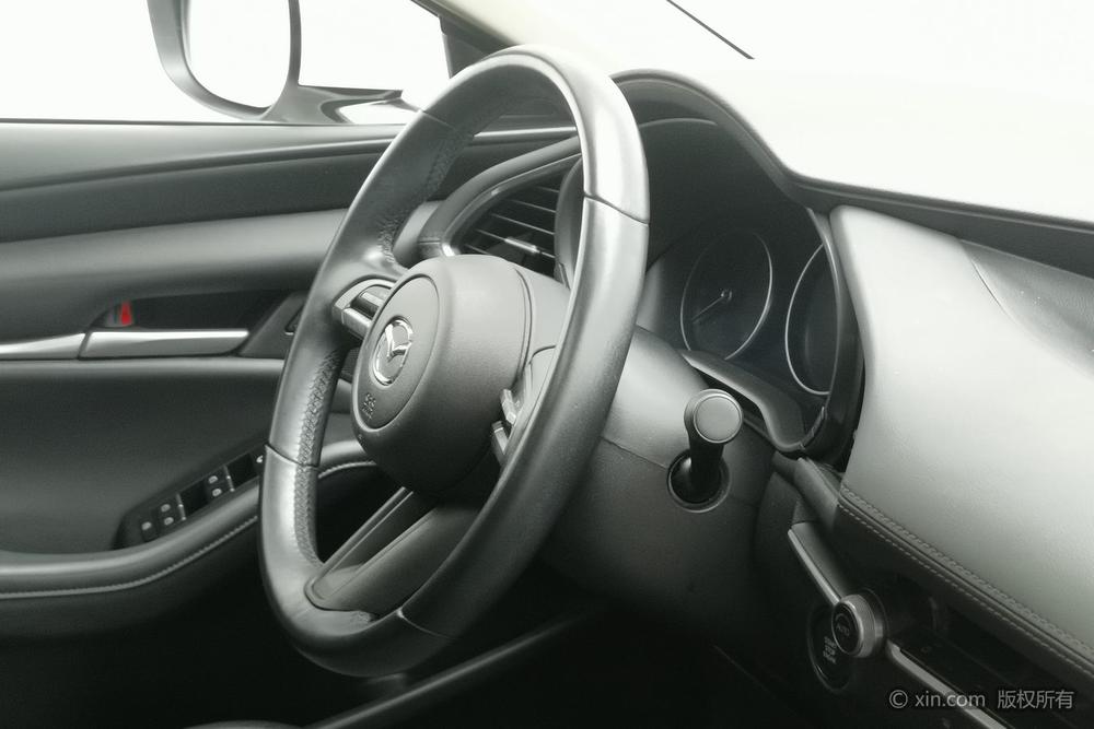 Mazda3 Axela 2020 1.5L Automatic Quality – фото 11