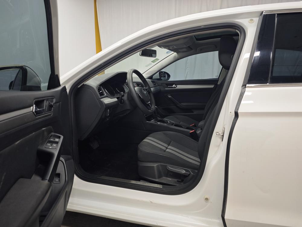 Volkswagen Lamando 2015 230TSI DSG Style – фото 17