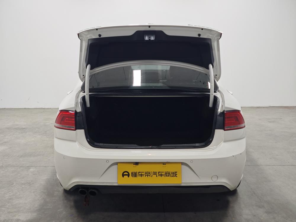 Volkswagen Lamando 2015 230TSI DSG Style – фото 20
