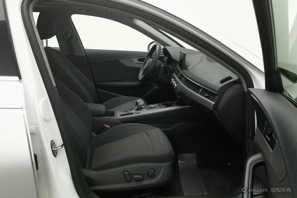 Audi A4L 2018 30th Anniversary 30 TFSI Entry – фото 12