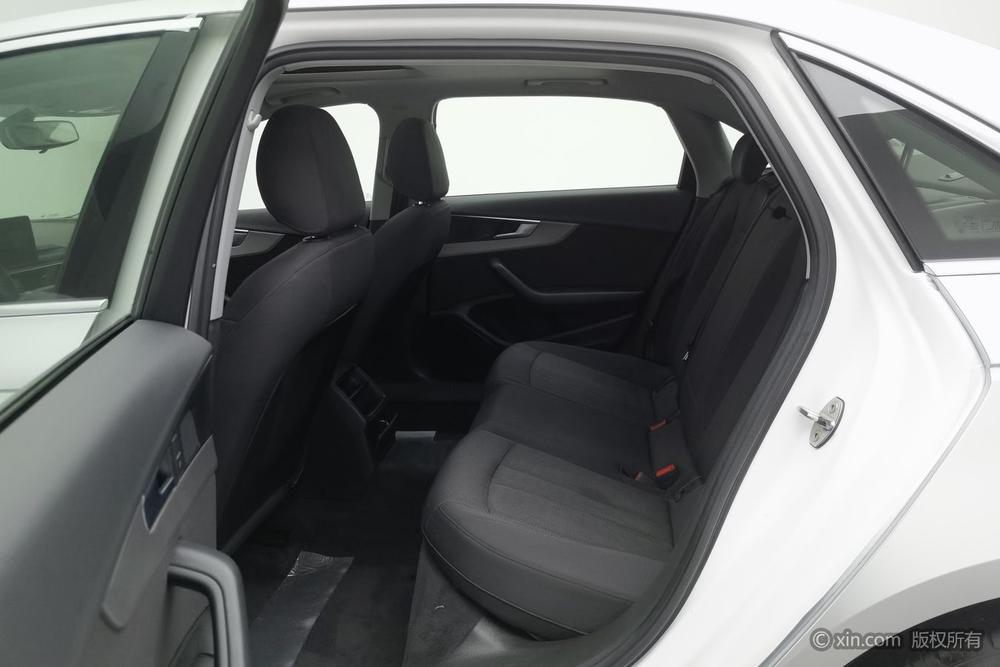 Audi A4L 2018 30th Anniversary 30 TFSI Entry – фото 20