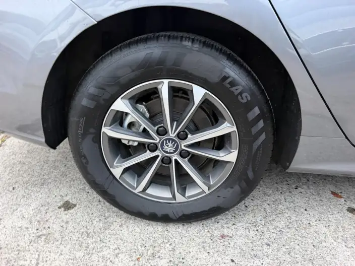 BYD Qin PLUS DM 2023 Model DM-i Champion Edition 55KM Leading Model – фото 7