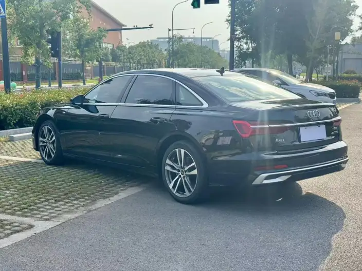 Audi A6L 2024 Model 40 TFSI Luxury Dynamic Model – фото 4