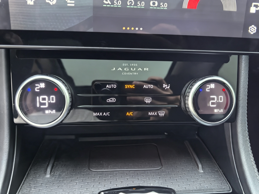 Jaguar XFL Модель 2021 года 2.0T P200 2WD Elite Deluxe Edition – фото 11
