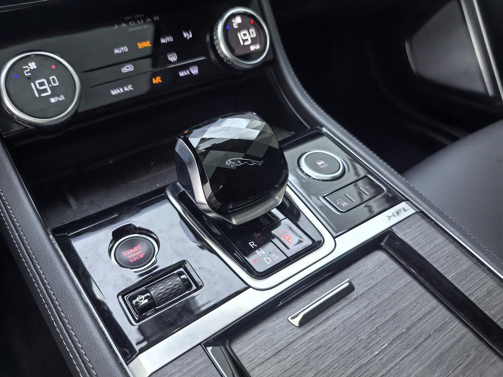 Jaguar XFL Модель 2021 года 2.0T P200 2WD Elite Deluxe Edition – фото 18