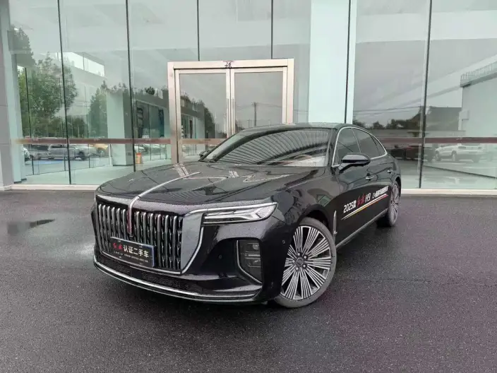 HONGQI H9 2025 Model 2.0T Flag Enjoy Luxury Business Edition
