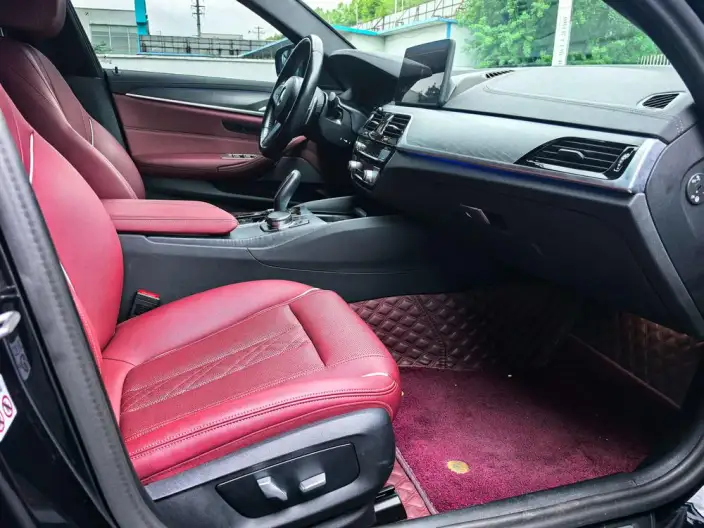 BMW 5 Series 2023 Model 530Li Leading Model M Sports Set – фото 7