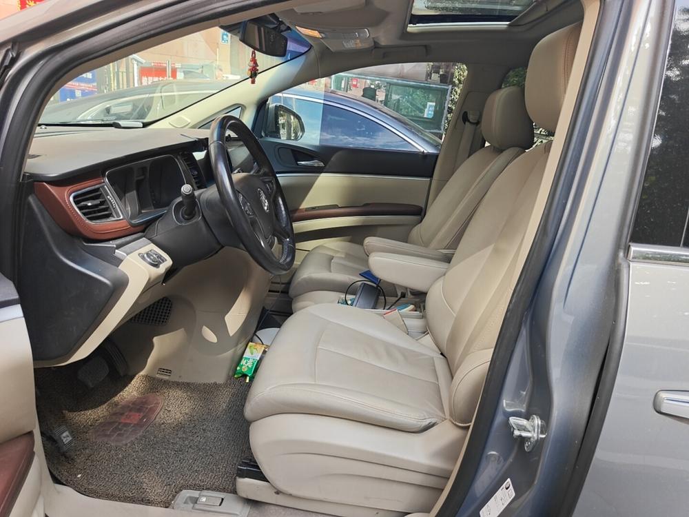 Buick GL8 2018 28T Luxury China VI – фото 10