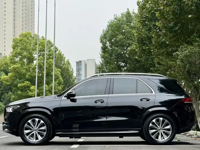 Mercedes-Benz GLE Imported 2022 Model Facelift GLE 350 4MATIC Fashion Model – фото 4