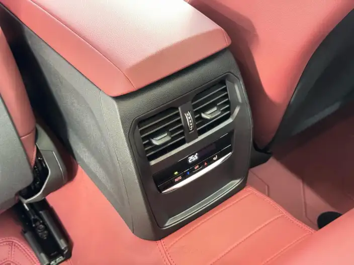 BMW 4 Series 2024 Model 425i M Sports Set – фото 10