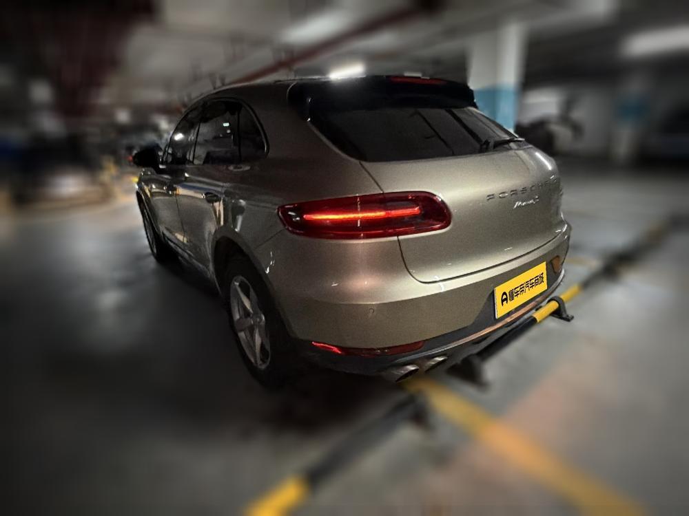 Porsche Macan 2017 Macan 2.0T – фото 4