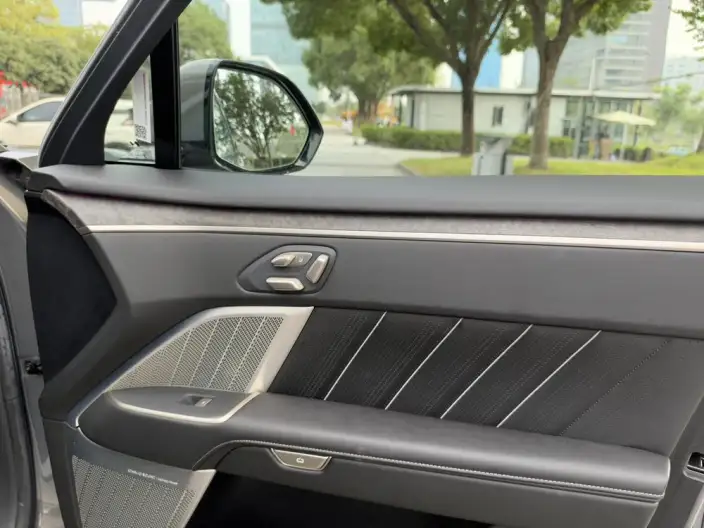 ONVO L90 2025 Model VI seat Edition Ultra – фото 10