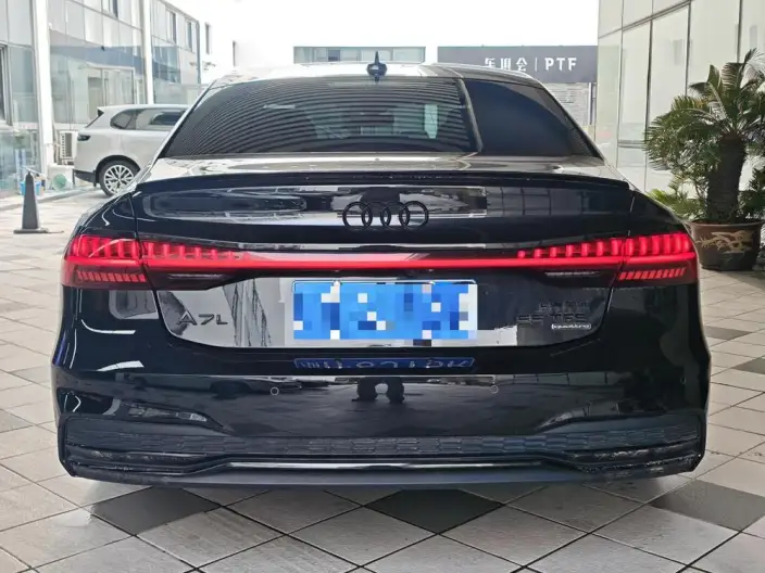 Audi A7 L 2022 Model 55 TFSI quattro S-line edition one First Edition – фото 5
