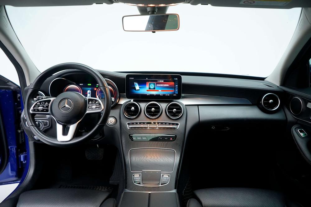 Mercedes-Benz C-Class 2019 Facelift C 260 L Sport – фото 13