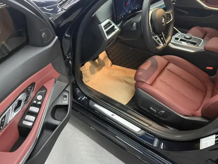 BMW 3 Series 2023 Model 330Li M Sports Night Set – фото 8